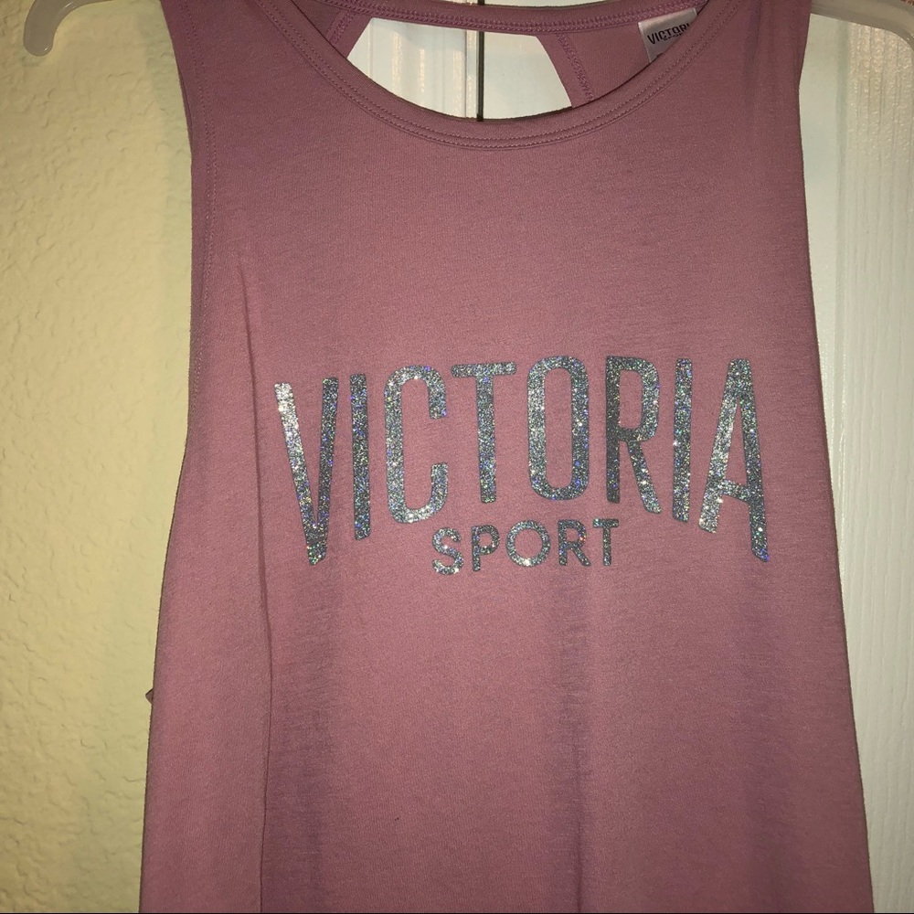 Victoria sport open back tank